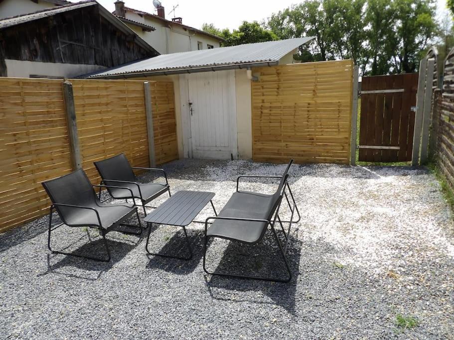 Vila Cosy House Au Coeur Des Landes Villeneuve-de-Marsan Exteriér fotografie